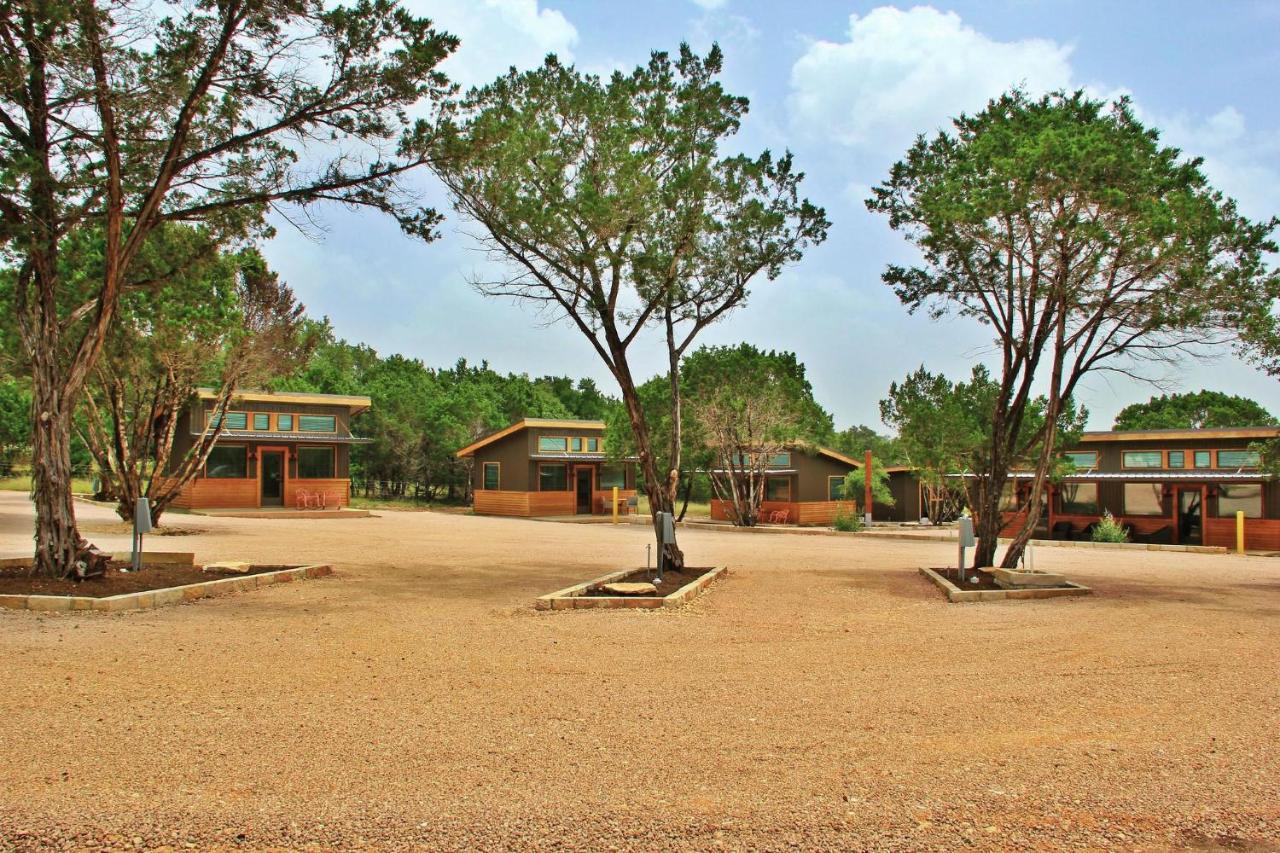 Green Acres Cottages - Dripping Springs Suite Wimberley Εξωτερικό φωτογραφία